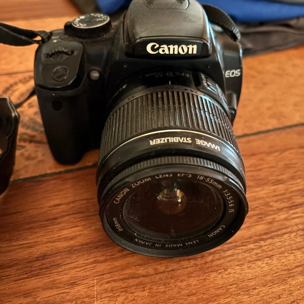 Canon Black Telephoto Zoom Lens for Cameras